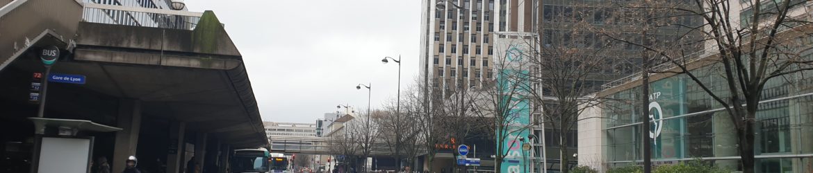 L'horrible secteur de la rue de Bercy, à droite de la gare de Lyon